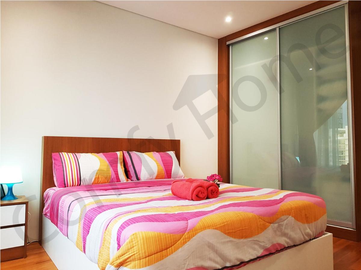 Klcc Service Suites By Home Sweet Home Kuala Lumpur Extérieur photo